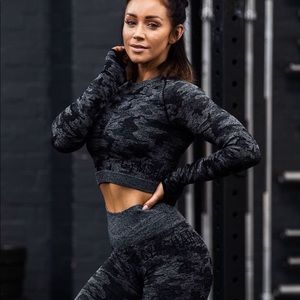 Gymshark Black Camo long sleeve